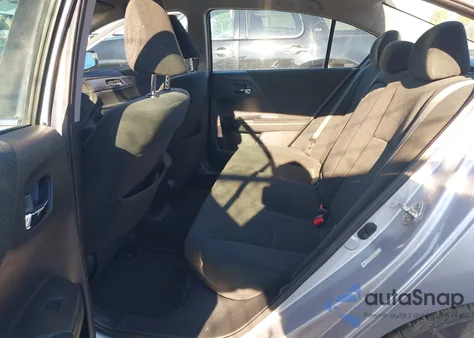 2013 Honda Accord Lx z USA, uszkodzony, nr VIN 1HGCR2F37DA101117